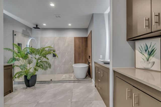 3449 WT PARR Road W, Grapevine, TX 76051