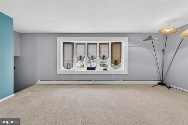 155 RICE DR, Morrisville, PA 19067