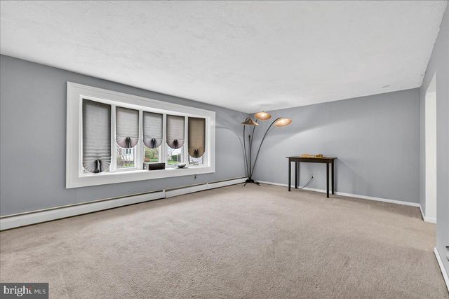 155 RICE DR, Morrisville, PA 19067