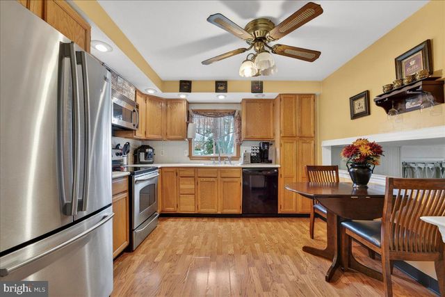 155 RICE DR, Morrisville, PA 19067