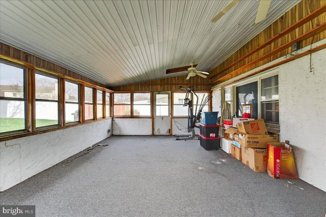 155 RICE DR, Morrisville, PA 19067