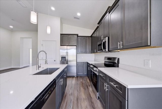 1302 MOSELLE AVENUE, Orlando, FL 32807