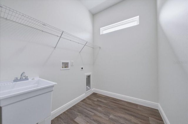 1302 MOSELLE AVENUE, Orlando, FL 32807