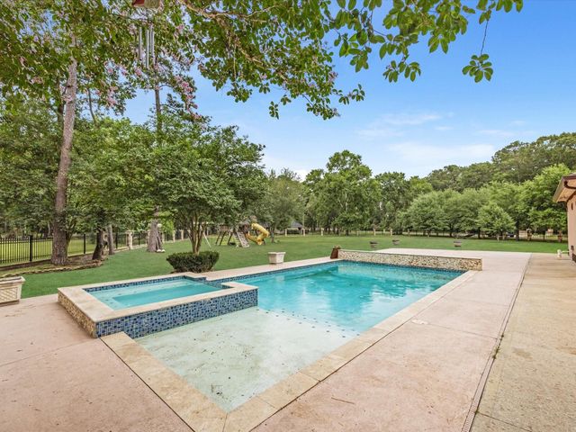 19627 Riverwalk Drive, Porter, TX 77365