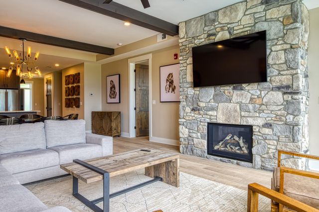 855 Campbell Lead Road, Gatlinburg, TN 37738