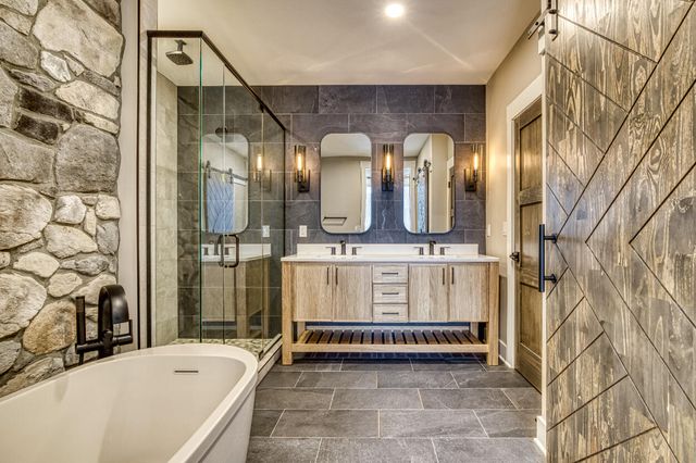 855 Campbell Lead Road, Gatlinburg, TN 37738