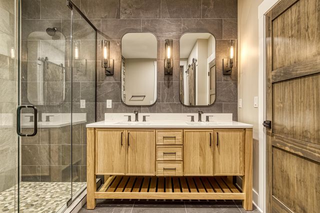 855 Campbell Lead Road, Gatlinburg, TN 37738