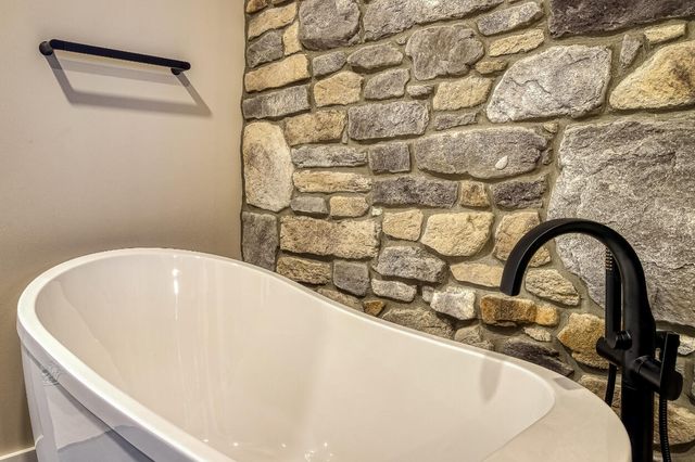 855 Campbell Lead Road, Gatlinburg, TN 37738