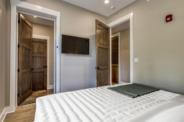 855 Campbell Lead Road, Gatlinburg, TN 37738