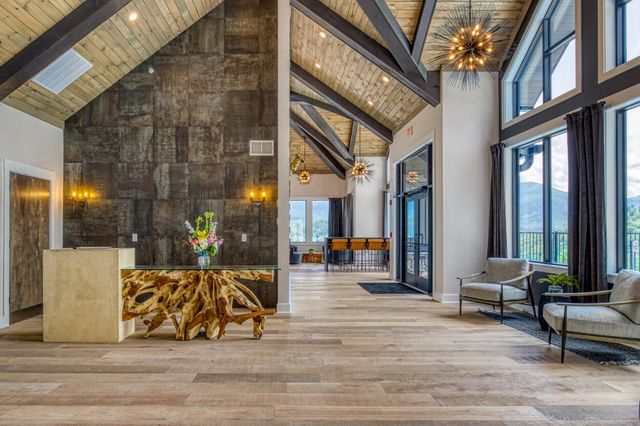 855 Campbell Lead Road, Gatlinburg, TN 37738