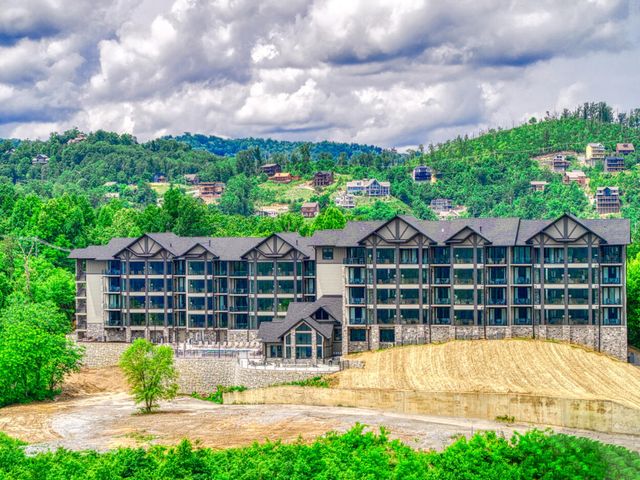 855 Campbell Lead Road, Gatlinburg, TN 37738