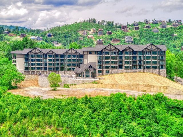 855 Campbell Lead Road, Gatlinburg, TN 37738