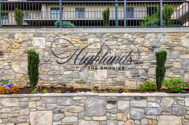 855 Campbell Lead Road, Gatlinburg, TN 37738