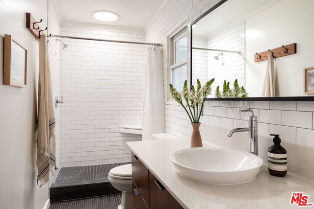 2652 Range Road, Los Angeles, CA 90065