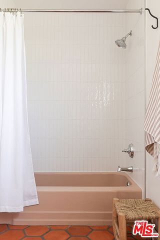 2652 Range Road, Los Angeles, CA 90065