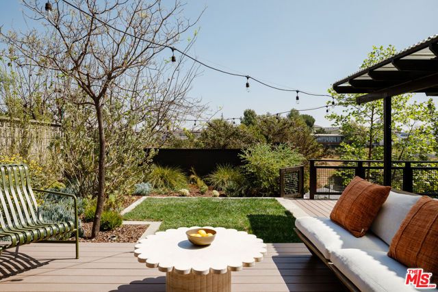 2652 Range Road, Los Angeles, CA 90065