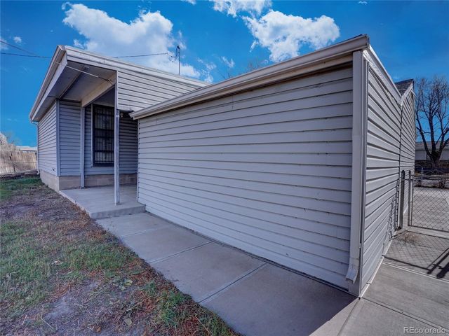 4421 E 73rd Way, Commerce City, CO 80022