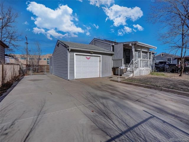 4421 E 73rd Way, Commerce City, CO 80022