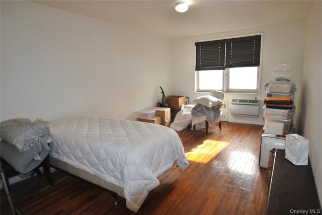 1 Sadore Lane 4O, Yonkers, NY 10710