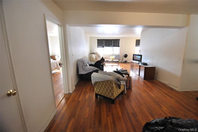 1 Sadore Lane 4O, Yonkers, NY 10710