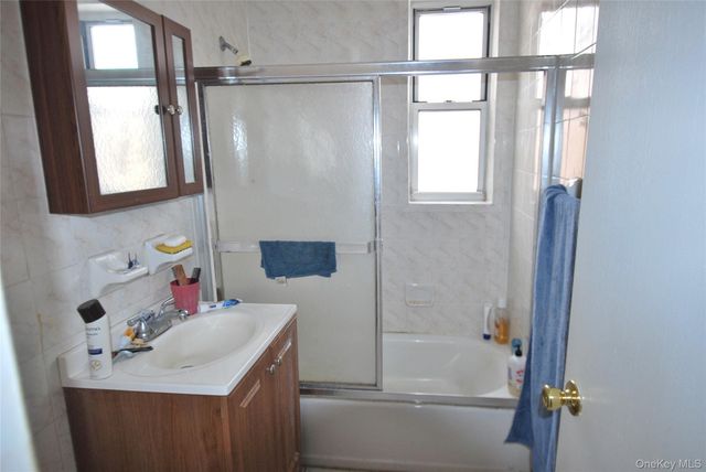 1 Sadore Lane 4O, Yonkers, NY 10710