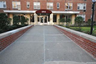 1 Sadore Lane 4O, Yonkers, NY 10710