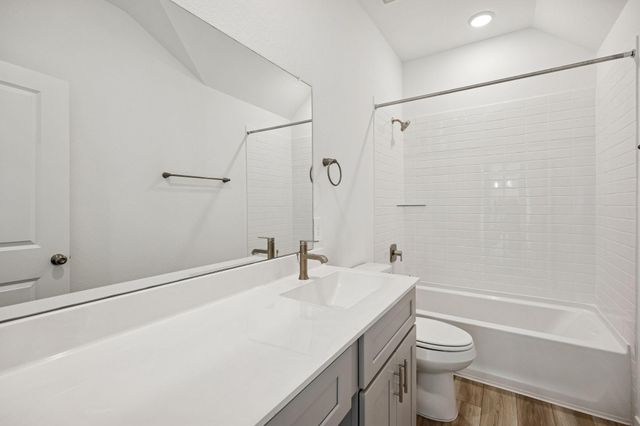 111 Longhorn Run Drive, Montgomery, TX 77356