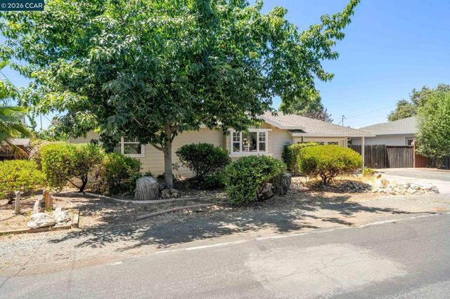 1361 La Vista Ave, Concord, CA 94521