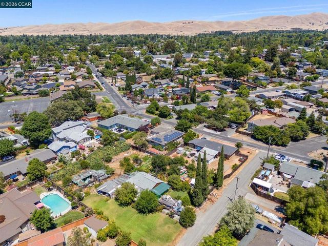 1361 La Vista Ave, Concord, CA 94521
