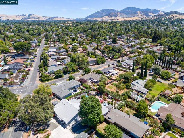 1361 La Vista Ave, Concord, CA 94521