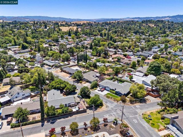 1361 La Vista Ave, Concord, CA 94521