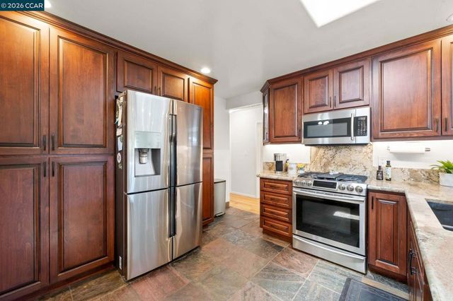 1361 La Vista Ave, Concord, CA 94521
