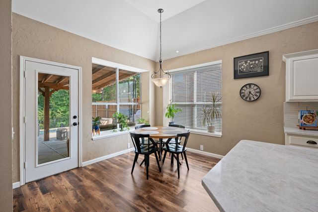 3202 Harbor Pointe Drive, Rowlett, TX 75088