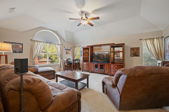 3202 Harbor Pointe Drive, Rowlett, TX 75088