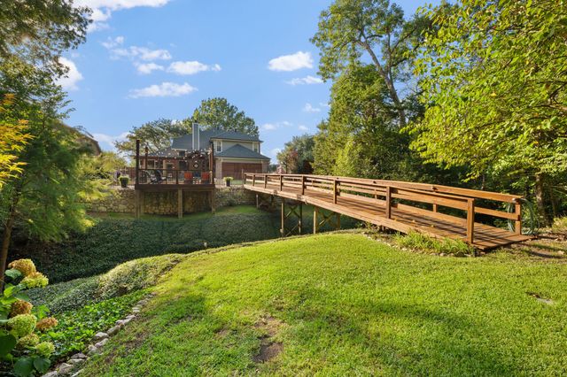 3202 Harbor Pointe Drive, Rowlett, TX 75088