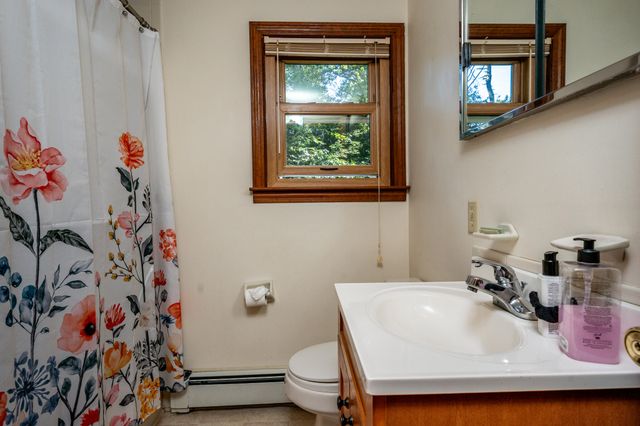 382 Mariner Circle, Cotuit, MA 02635