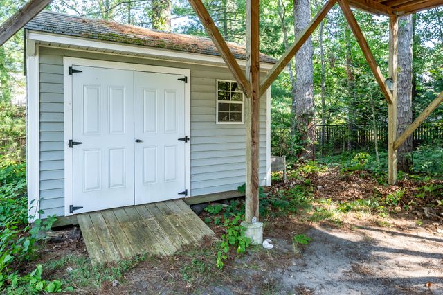 382 Mariner Circle, Cotuit, MA 02635