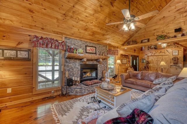 885 Tomahawk Trail, Blairsville, GA 30512