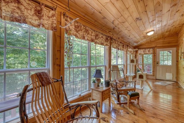 885 Tomahawk Trail, Blairsville, GA 30512