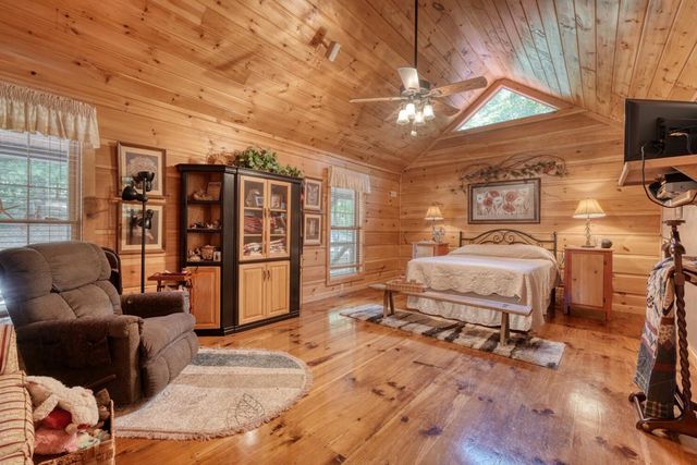 885 Tomahawk Trail, Blairsville, GA 30512