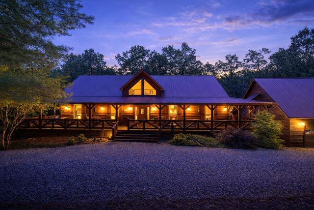 885 Tomahawk Trail, Blairsville, GA 30512