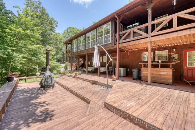 885 Tomahawk Trail, Blairsville, GA 30512