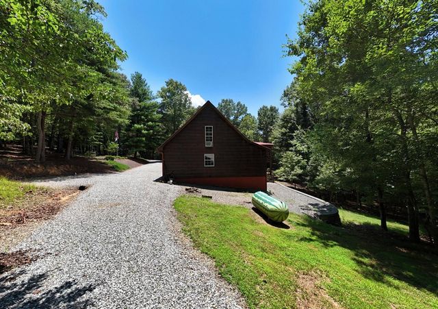 885 Tomahawk Trail, Blairsville, GA 30512
