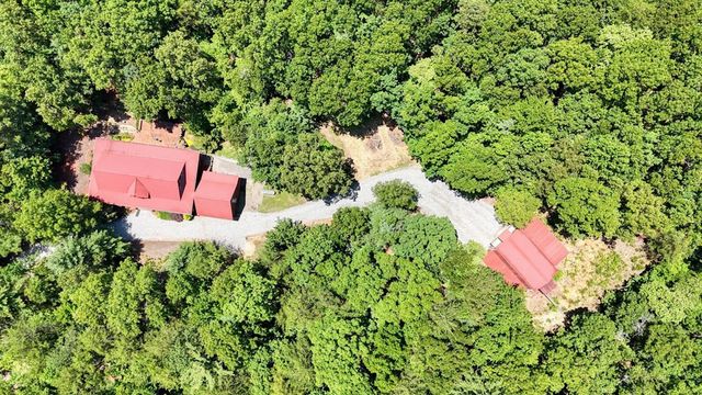 885 Tomahawk Trail, Blairsville, GA 30512