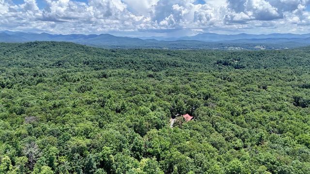 885 Tomahawk Trail, Blairsville, GA 30512