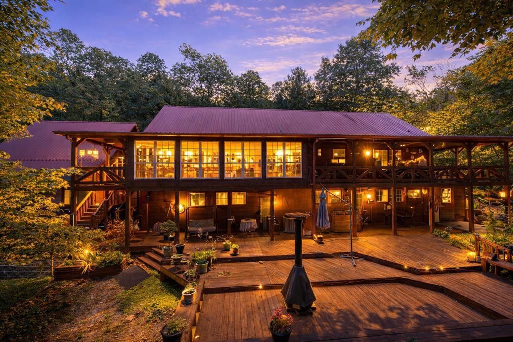 885 Tomahawk Trail, Blairsville, GA 30512