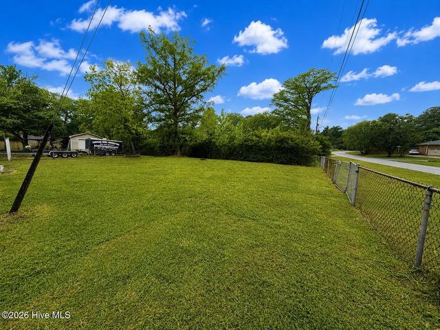 502 Clearbrook Drive, Wilmington, NC 28409