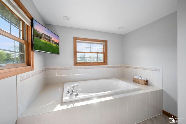 14725 Dixon Road, Dundee, MI 48131