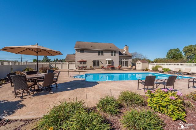 14725 Dixon Road, Dundee, MI 48131