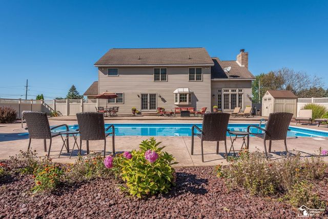 14725 Dixon Road, Dundee, MI 48131